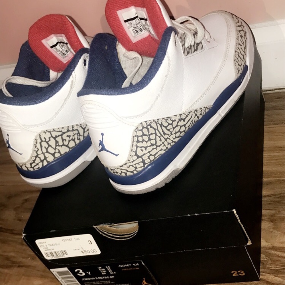 JORDAN 3 RETRO SIZE 3Y